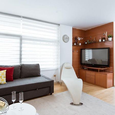 Two Bedroom Townhouse Within 10Min Walk From Beach Barcelona Eksteriør bilde