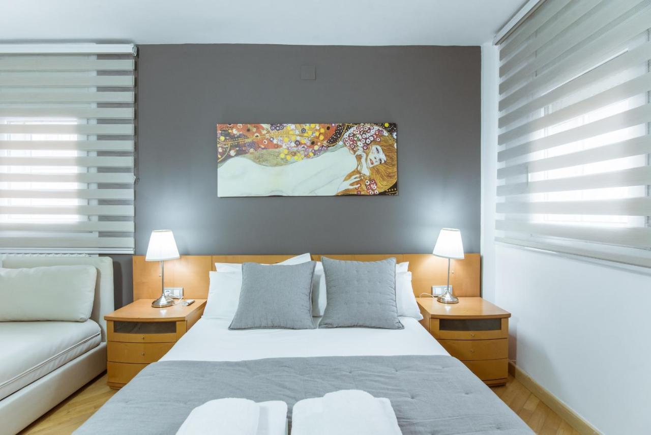 Two Bedroom Townhouse Within 10Min Walk From Beach Barcelona Eksteriør bilde
