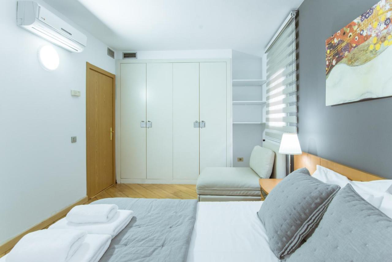 Two Bedroom Townhouse Within 10Min Walk From Beach Barcelona Eksteriør bilde
