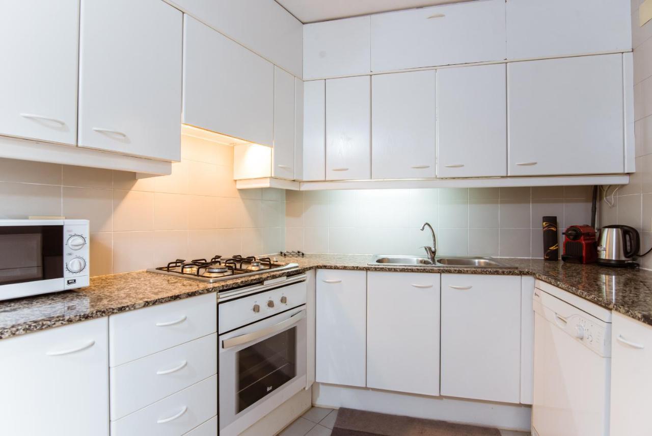 Two Bedroom Townhouse Within 10Min Walk From Beach Barcelona Eksteriør bilde